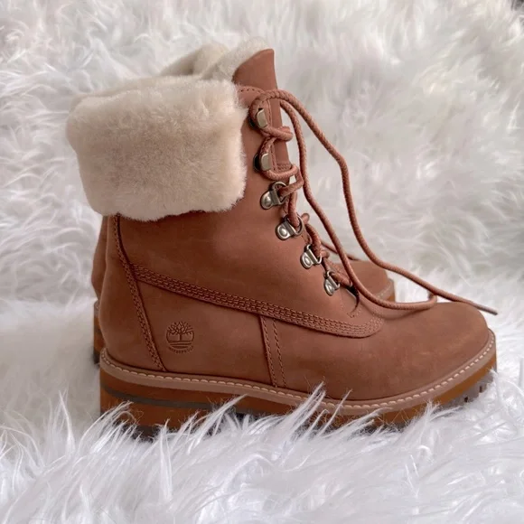 Timberland Courmayeur Valley Shearling Ankle Boots - Picture 8 of 14